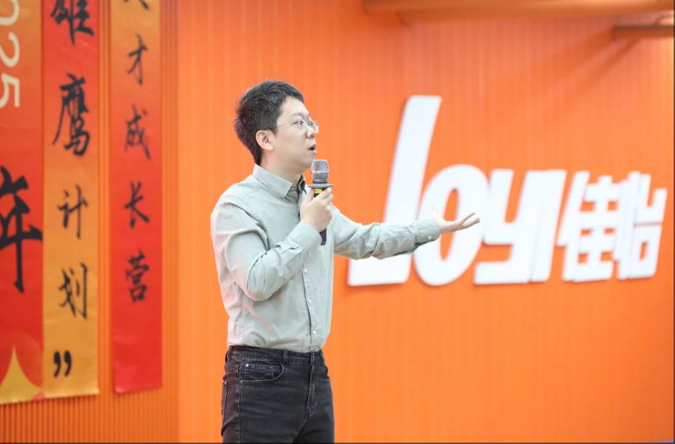 人才发展8.png 人才发展8.png